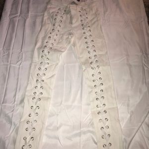 White Lace-Up Skinny Pants